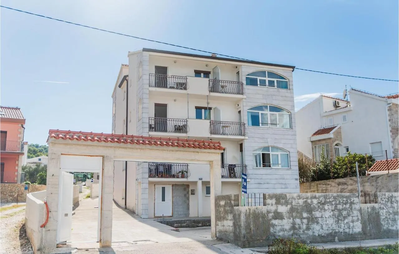 1 Bedroom Beach Front Apartment In Slatine 0*,  Croatia
